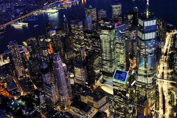 20-25 Min NYC Skyline at Night Helicopter Tour from NJ