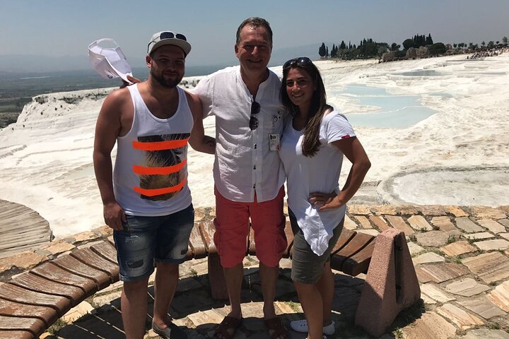 Private Day Tour to Pamukkale from-to Izmir