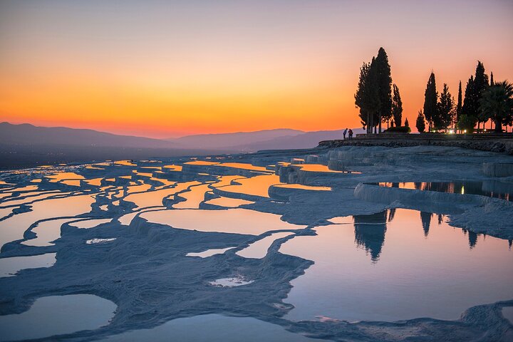 Private Day Tour to Pamukkale from-to Izmir