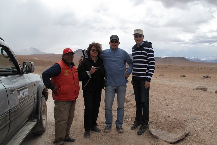 Salar de Uyuni with Lodging - 2 full days - With Minor Lagoons