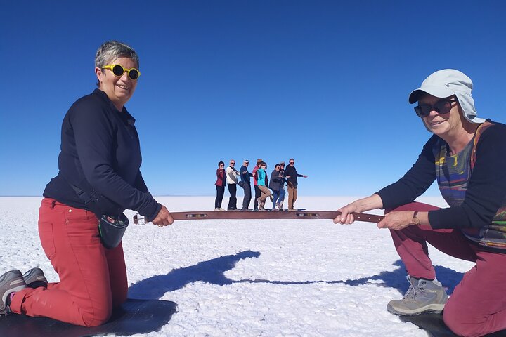 Salar de Uyuni with Lodging - 2 full days - With Minor Lagoons