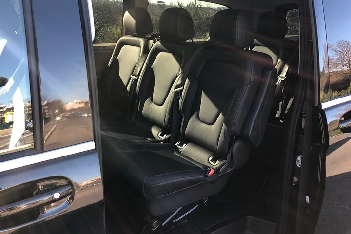 Fiumicino Airport private transfers with luxury Mercedes van