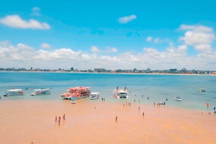 Catamaran trip to Areia Vermelha Island with transfer