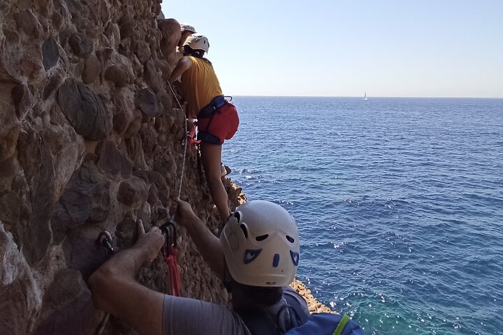 Rope Climbing Adventure and Hiking in La Ciotat