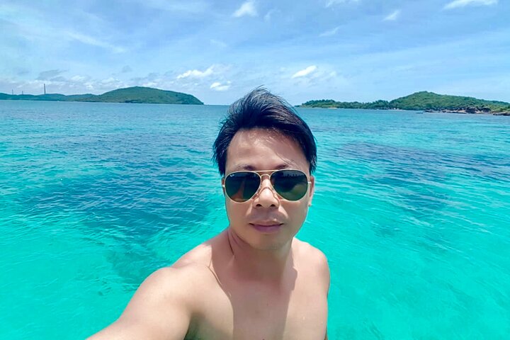 Amazing private snorkeling tour in An Thoi islands by speed boat