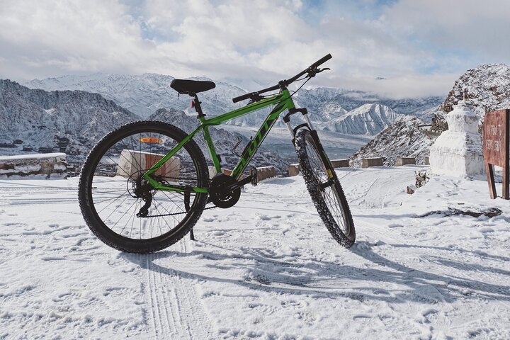 Private Ladakh 6 Days Tour (All Inclusive)