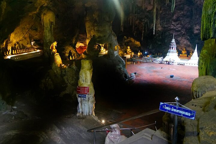 Petchaburi Highlights Khao Luang Cave, Palaces & Temples Group Tour from Hua Hin