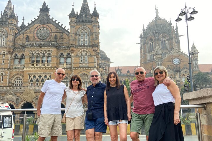 Private Full-Day Mumbai Sightseeing Tour with Dharavi Slums