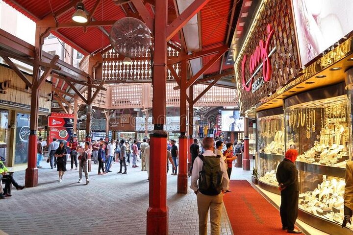 Old Dubai Shopping Tour (Textile, Spice and Gold Souq)