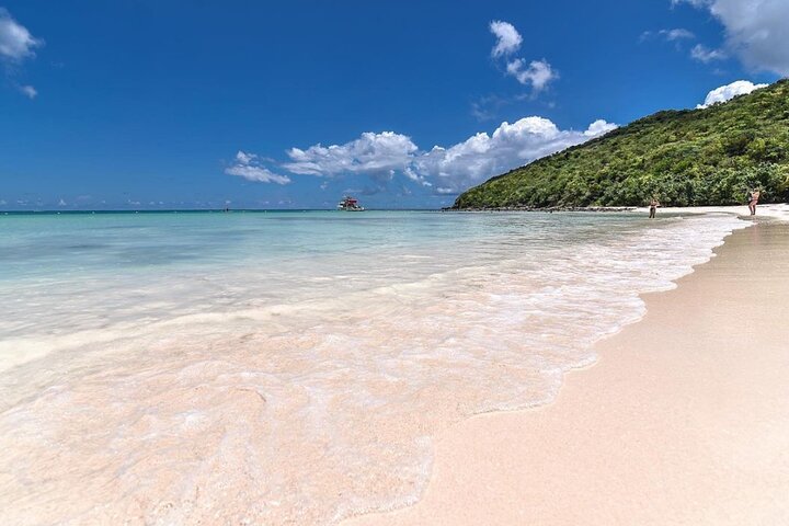 Full-Day Snorkeling Tour to Culebra Island with Lunch