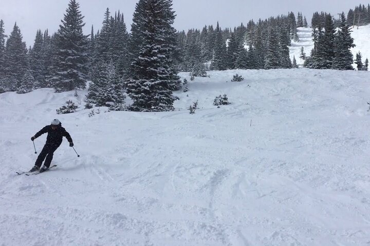 Private Eagle County Regional / Vail Airport Transfer to Aspen