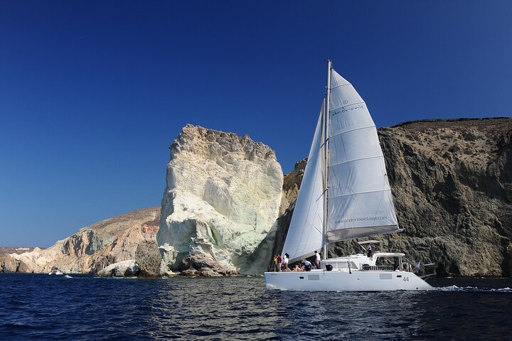 Premium Small-Group Catamaran Cruise with BBQ, Open Bar, Transfer