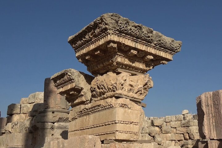 Jerash and Dead Sea with Resort Access & Lunch