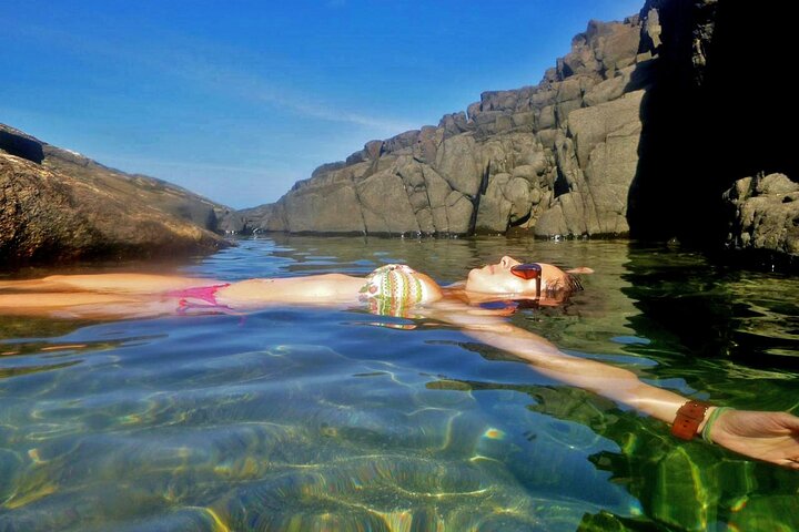 Secret Trail - Natural Pools of Búzios and Guardian Stone