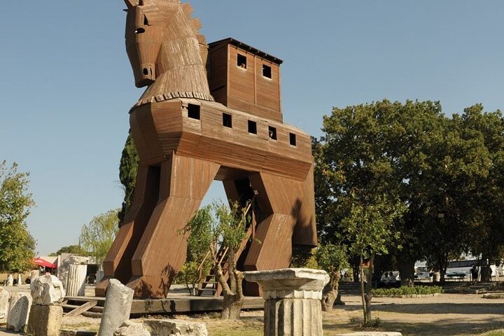 Combined Troy and Gallipoli Tour from Canakkale with onwards transfer to Istanbul