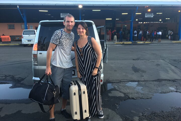 St. Lucia Airport Transfer from UVF to Any Hotel/Resort Private