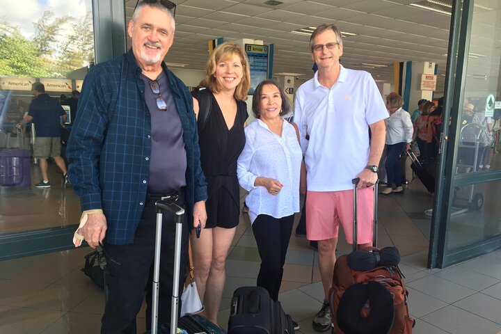 St. Lucia Airport Transfer from UVF to Any Hotel/Resort Private
