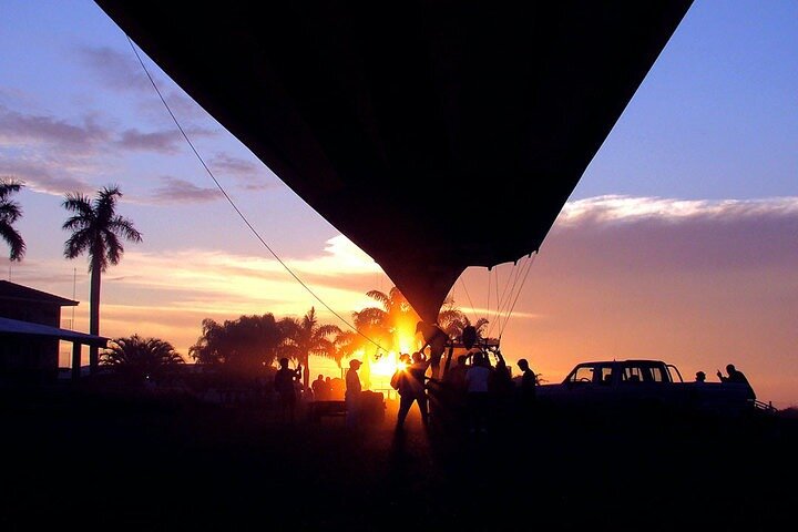 Full-Day Hot Air Balloon Experience in Boituva With Transport And Accommodation