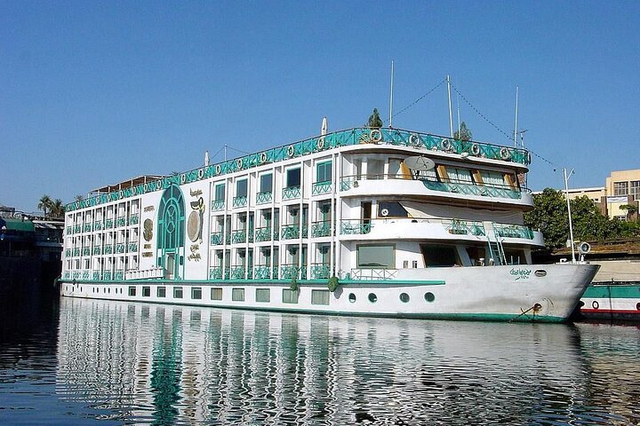 7 Days & 6 Nights by Flight Cairo Pyramids & Nile cruise Aswan To Luxor(Private)