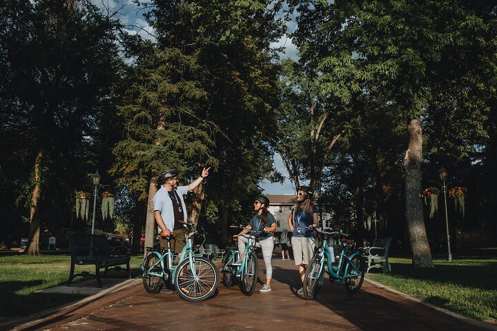 Small-Group E-Bike Adventure Tour through Hidden Santa Fe