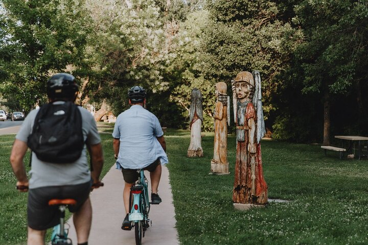 Small-Group E-Bike Adventure Tour through Hidden Santa Fe