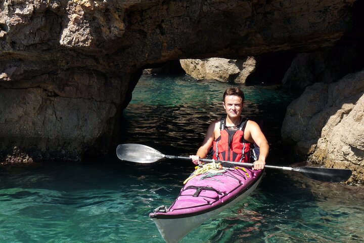 3 Hour of Sea Kayak Trip in the Creeks of Sete