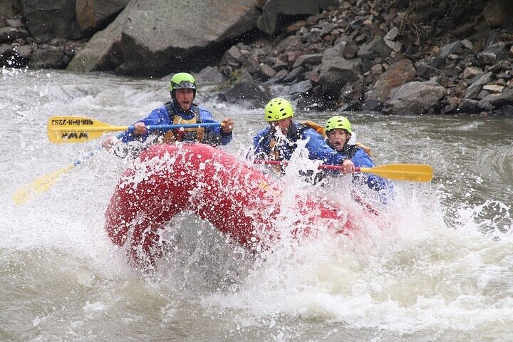 2 Hour Rafting on the Yellowstone River