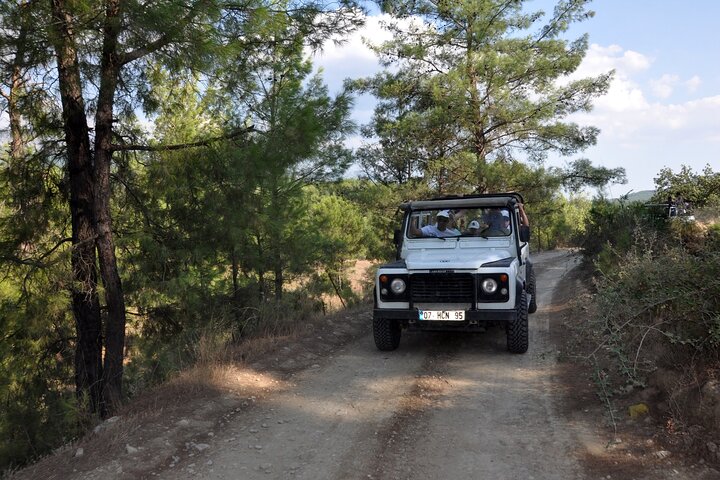 Kemer Jeep Safari Tour with Lunch at Riverside