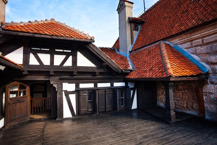 Transylvania and Dracula Castle Full Day Tour from Bucharest