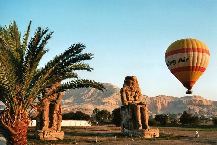 Sunrise Hot Air Balloon Over the Historical sites in Luxor