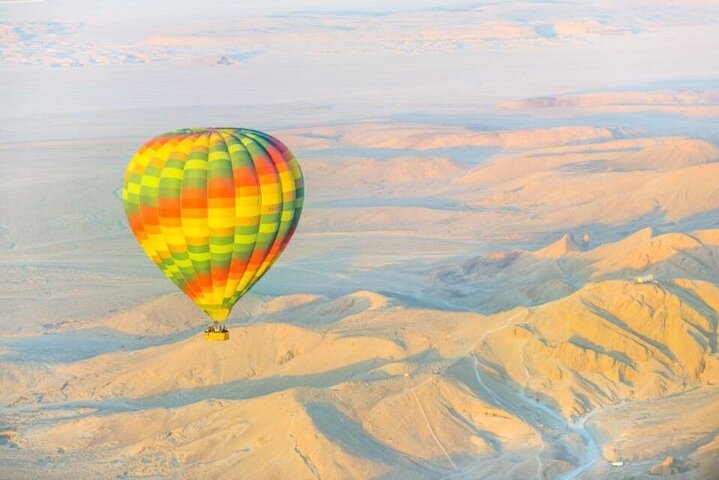 Sunrise Hot Air Balloon Over the Historical sites in Luxor
