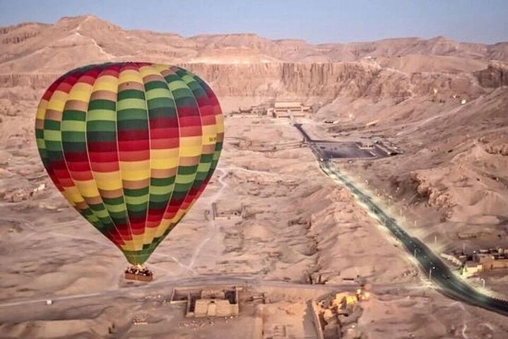 Sunrise Hot Air Balloon Over the Historical sites in Luxor