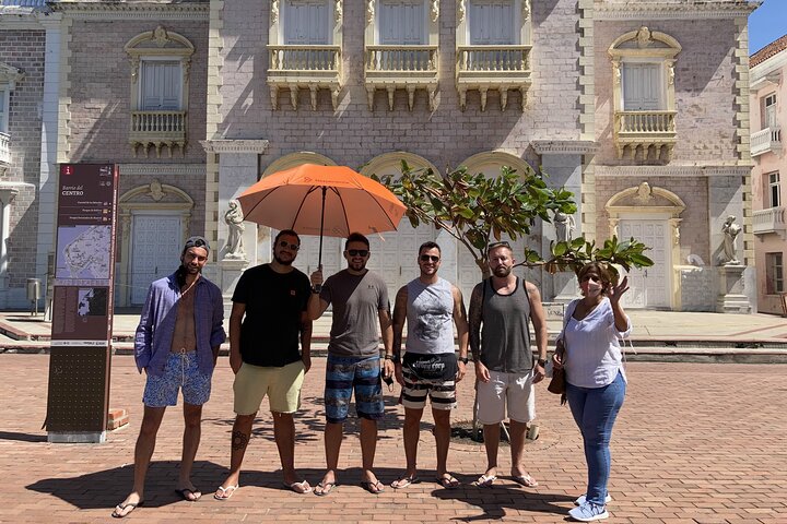 Private Walking Tour in Cartagena Walled City & Getsemaní