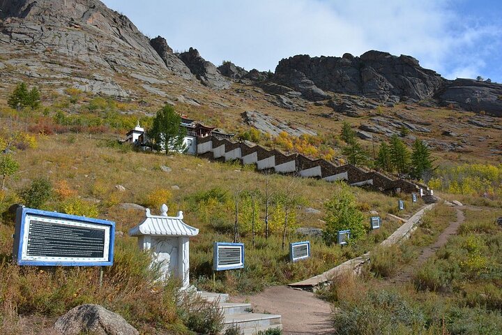 Private Day Tour: Terelj National Park + Genghis Khan's Statue ..