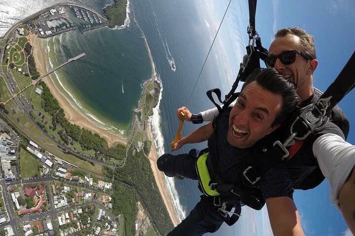 Coffs Harbour Ground Rush or Max Freefall Tandem Skydive on the Beach