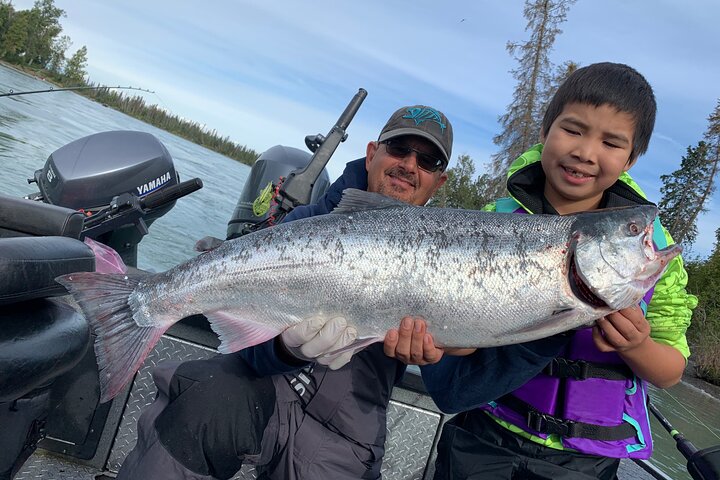 Full day Alaska Salmon Fishing on the Kenai Peninsula