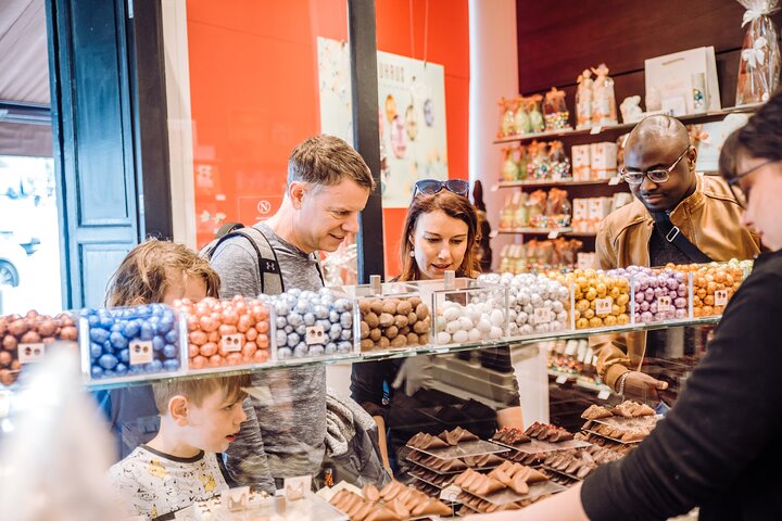 Brussels Highlights & Hidden Gems Private Tour with a Local Guide