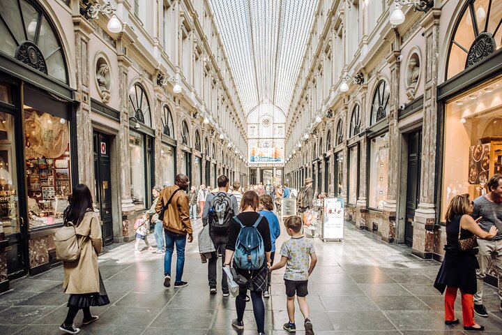 Brussels Highlights & Hidden Gems Private Tour with a Local Guide