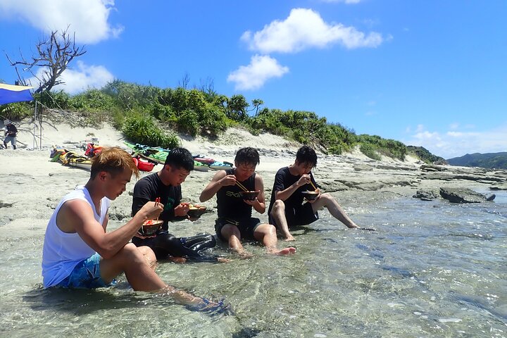 1day kayak tour in Kerama Islands and Zamami Island