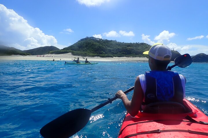 1day kayak tour in Kerama Islands and Zamami Island