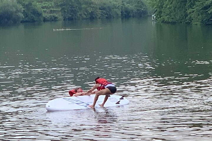 SUP BASIC COURSE Stuttgart Neckar Stand Up Paddling / Paddling Adventure Jones Tours