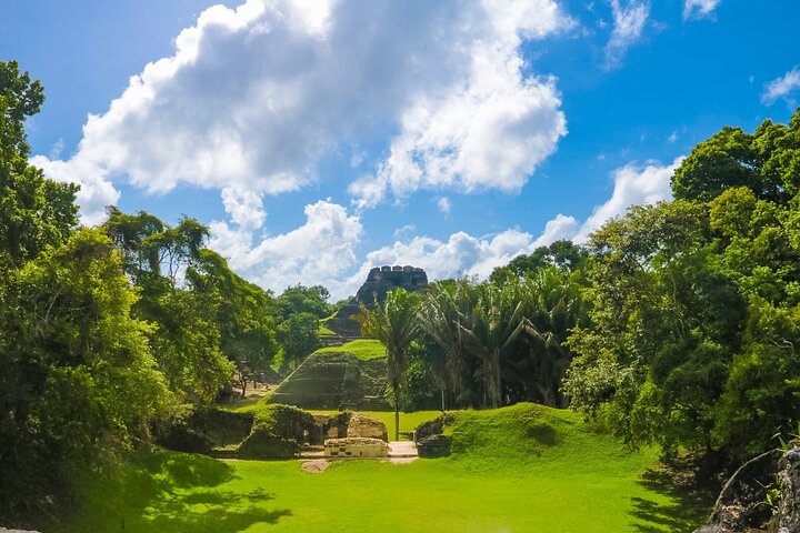 Xunantunich Mayan Ruins Tour from San Ignacio