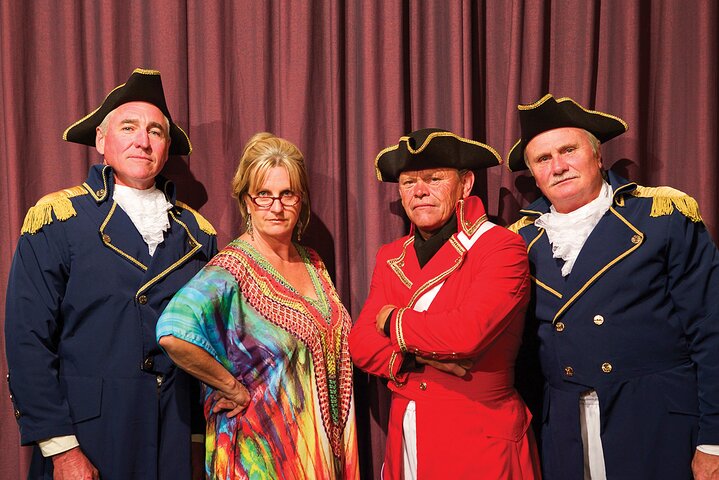 Commandants Dinner & Show