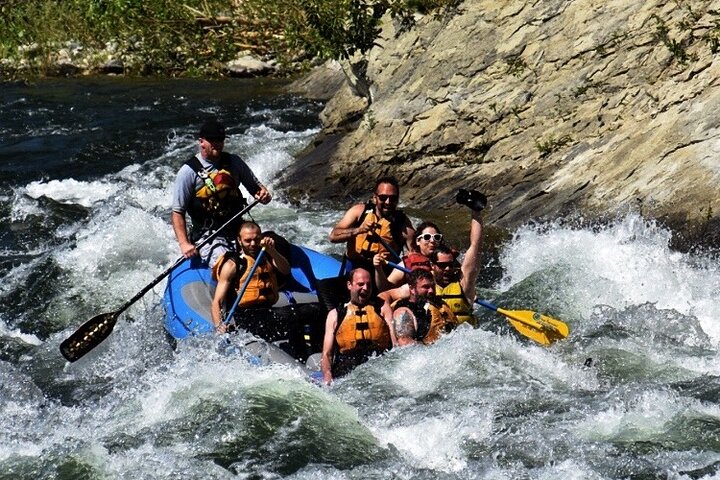 Whitewater and Wine: Wenatchee River Whitewater Rafting and Winery Tour