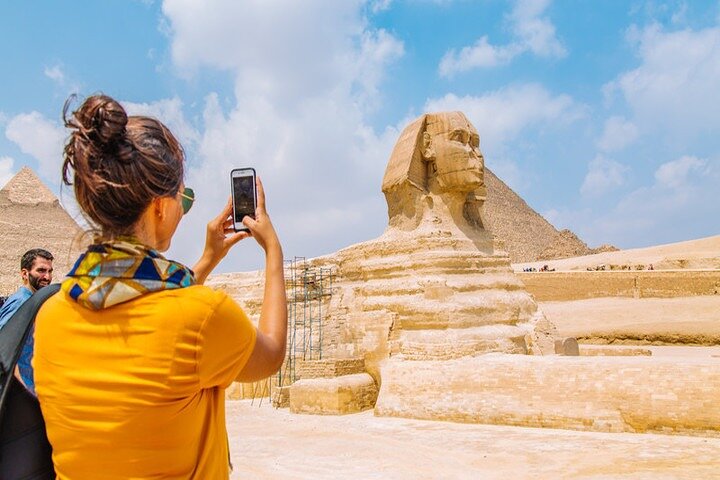 Private Day from Sharm to Cairo by plane, all entrance fees, Camel, Lunch, Guide
