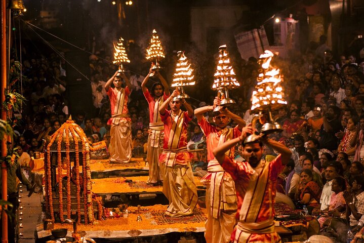 Varanasi Evening Ganga Aarti Tour