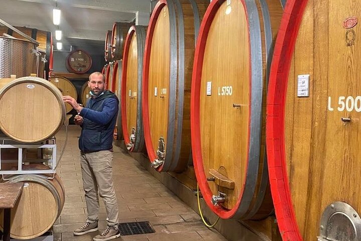 Barolo&Barbaresco Wine Experience with a Local Winemaker / Milano