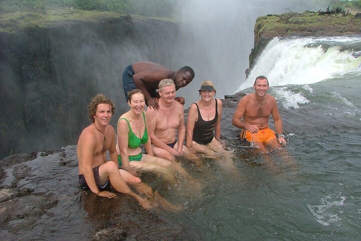 Devil's pool Livingstone Island Tour