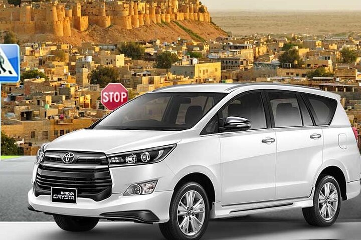 Private One-Way Transfer: Jodhpur to Jaisalmer by AC Car