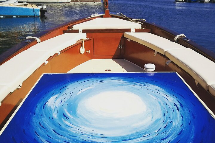 Discovering Lipari by boat (Private tour)